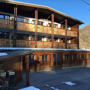 2* Hotel Les Lores